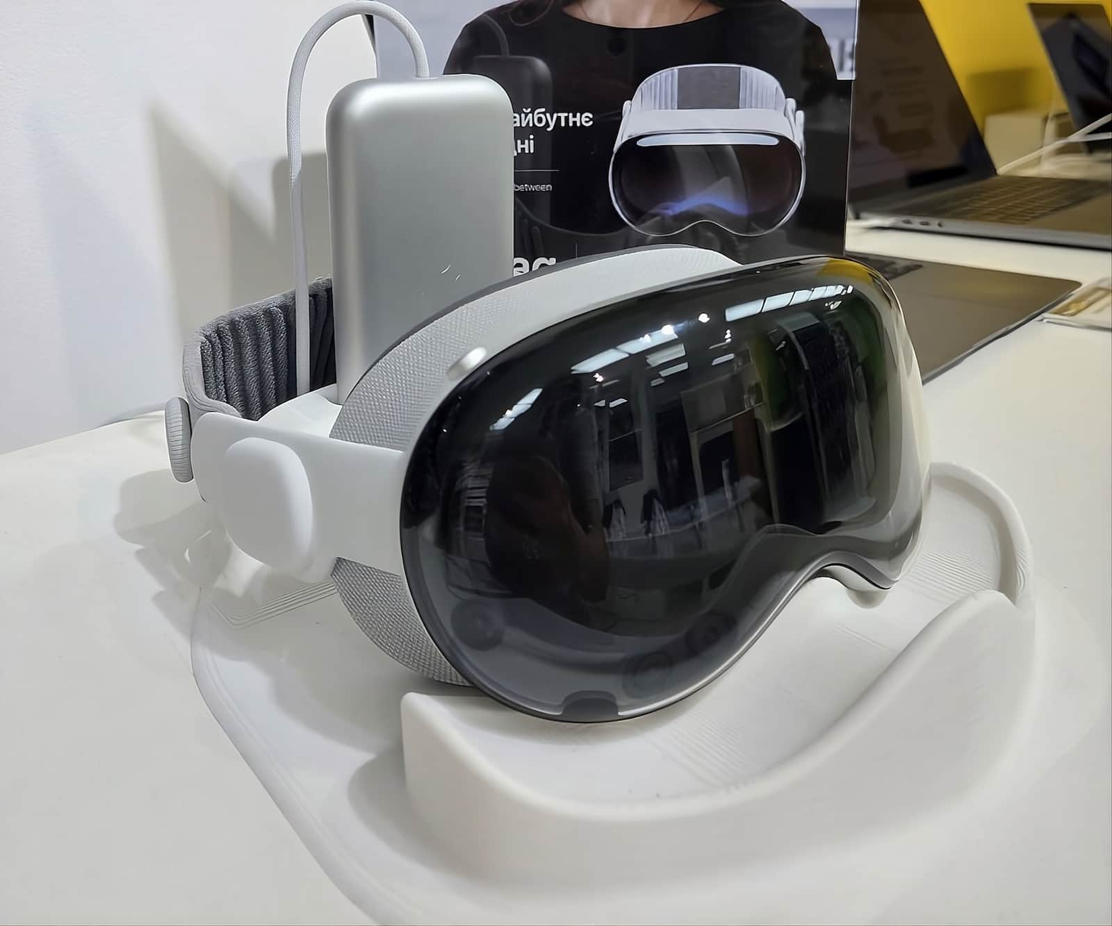 ᐈ б/у Apple Vision Pro 512GB (MQL93) — купить в Украине от 139999